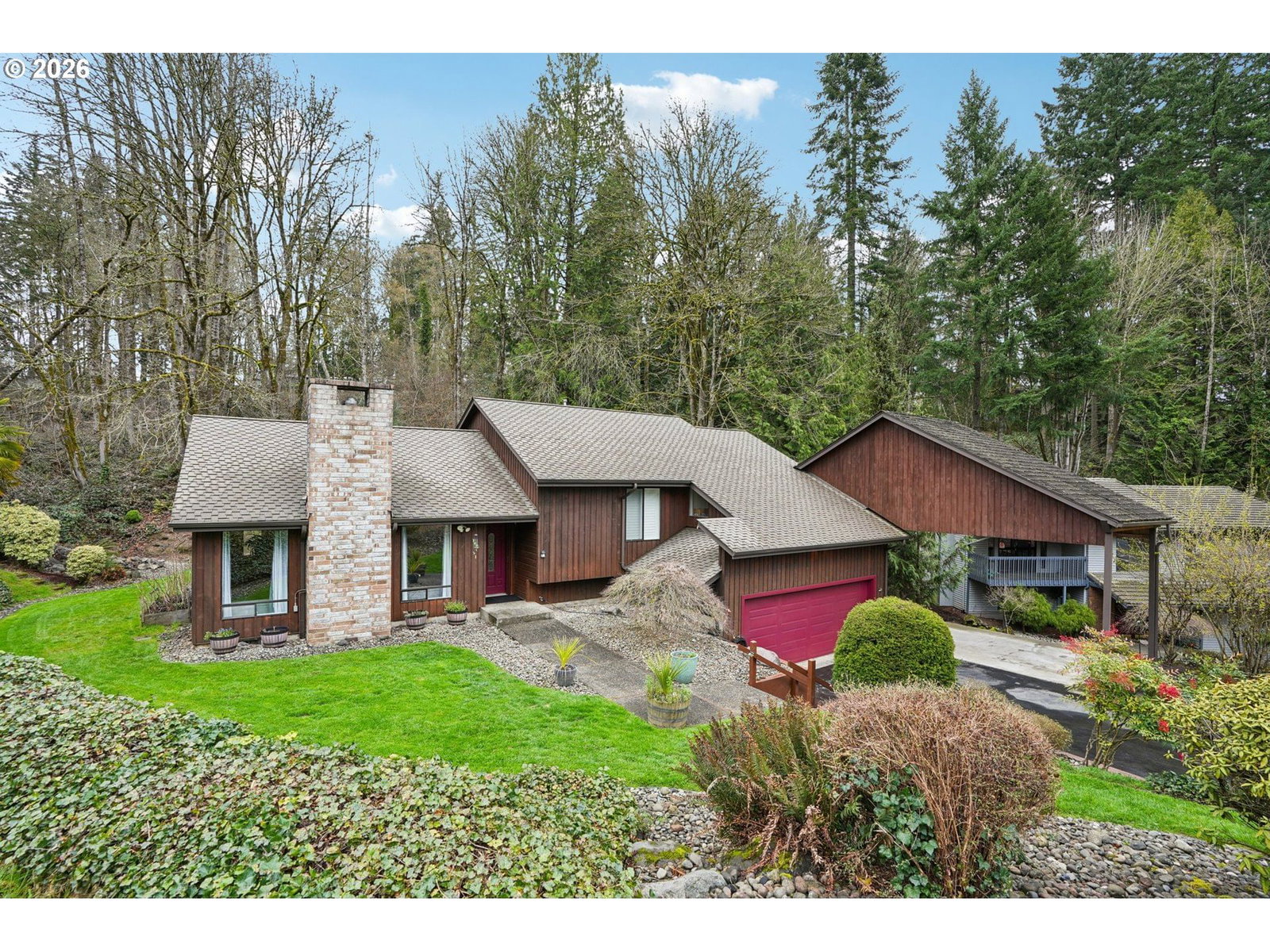 Primary listing photo, 100 INGLEWOOD PARK, Longview, WA, 98632