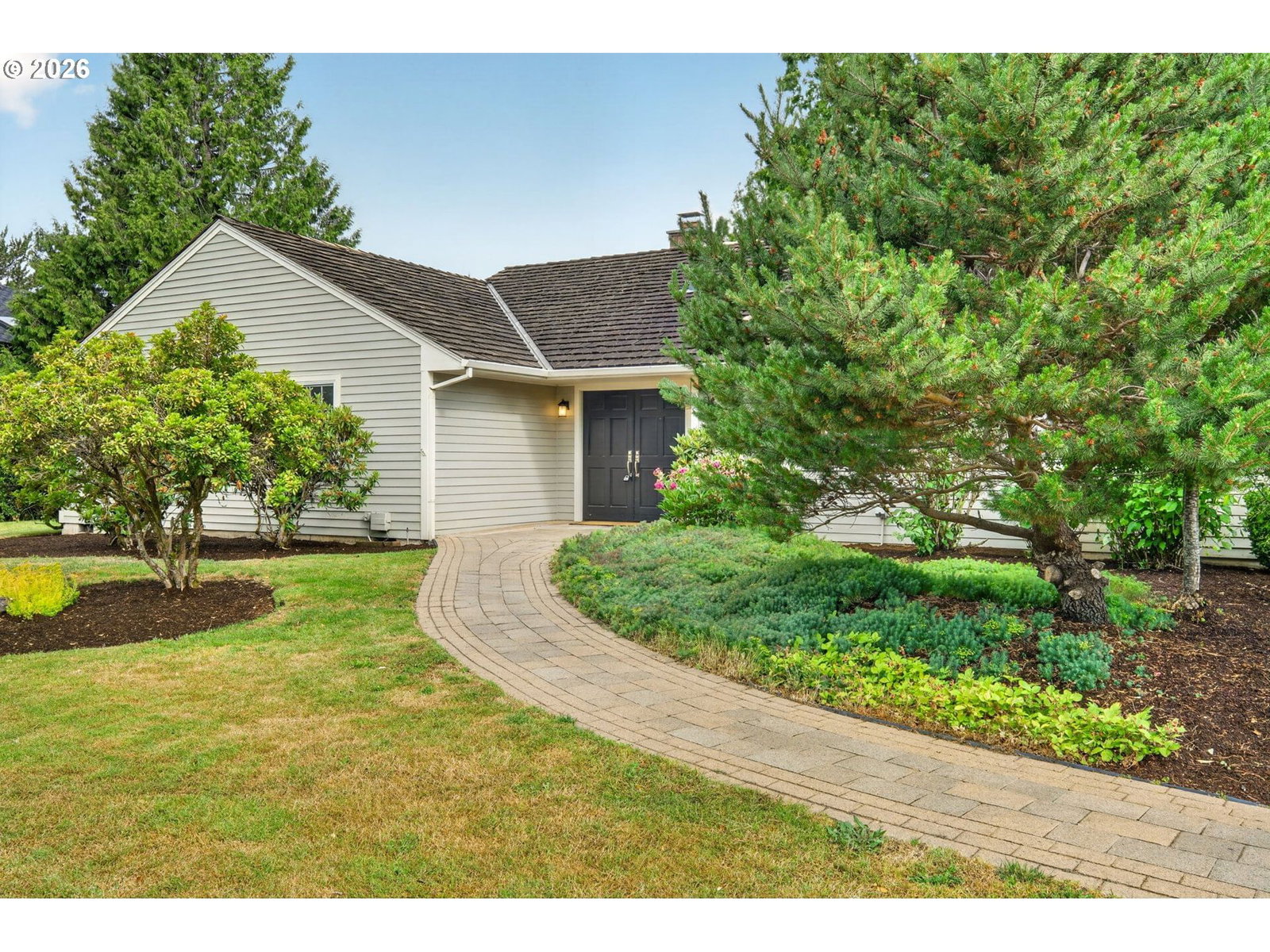 Listing photo 4 of 48, 14165 NW LINMERE LN, Portland, OR, 97229