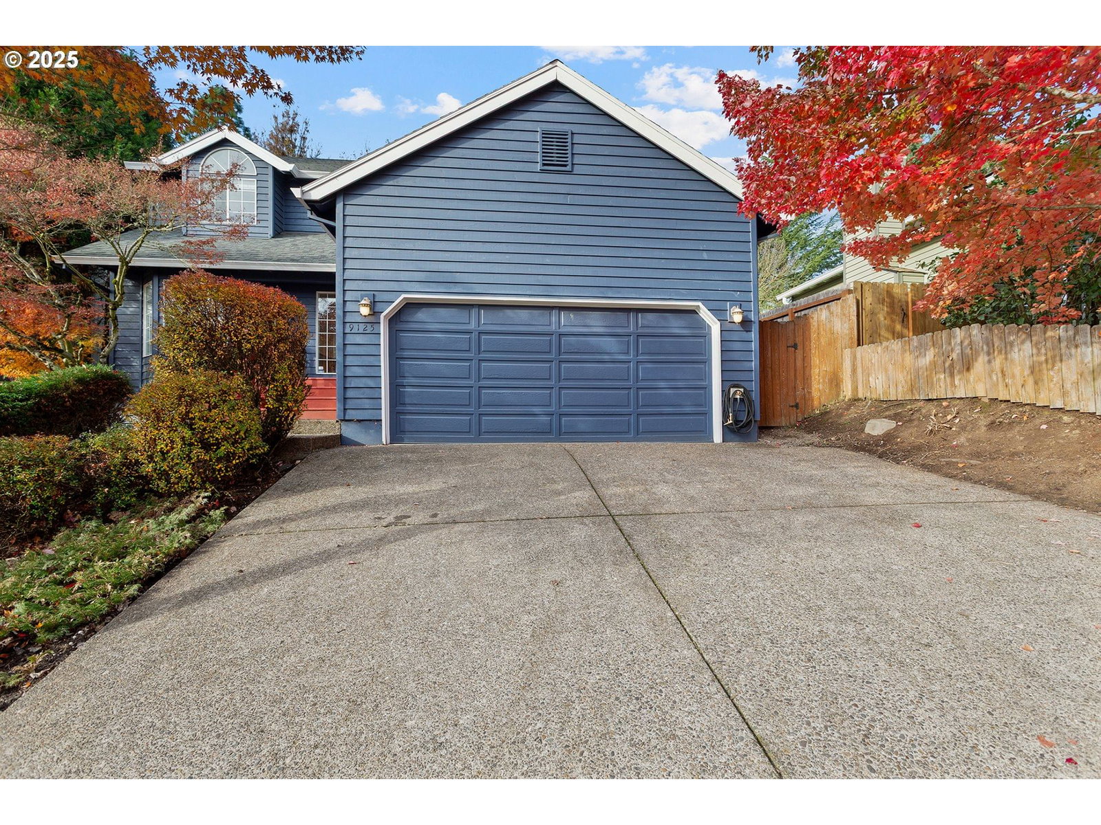 Primary listing photo, 9125 SW DAVIES RD, Beaverton, OR, 97008