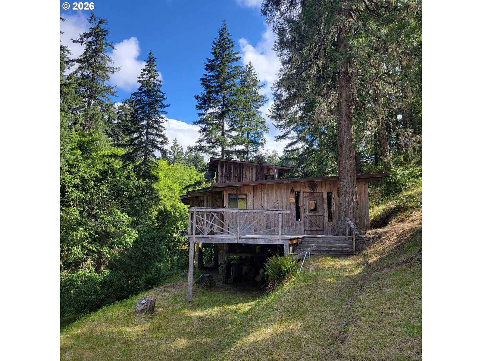 Listing photo 1 of 6