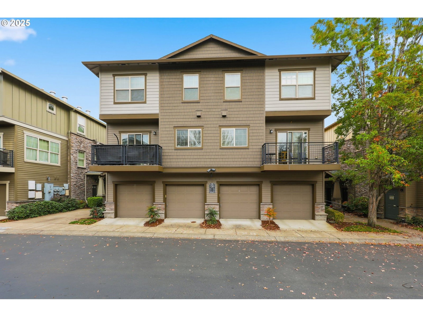 Primary listing photo, 674 NE NEWSTEAD LN, Hillsboro, OR, 97006