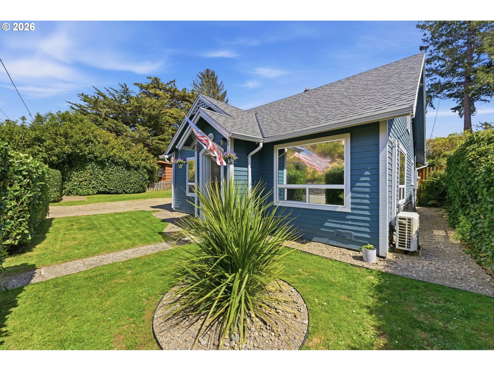 Listing photo 4 of 48, 549 N MARPLE ST, Coos Bay, OR, 97420