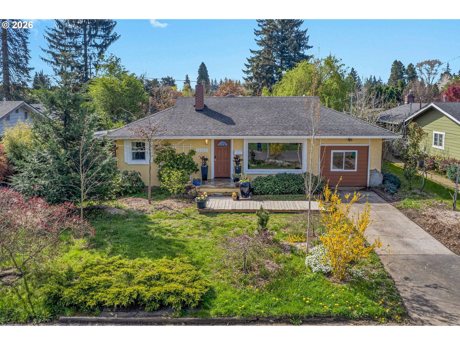 Primary listing photo, 12030 NE RUSSELL ST, Portland, OR, 97220