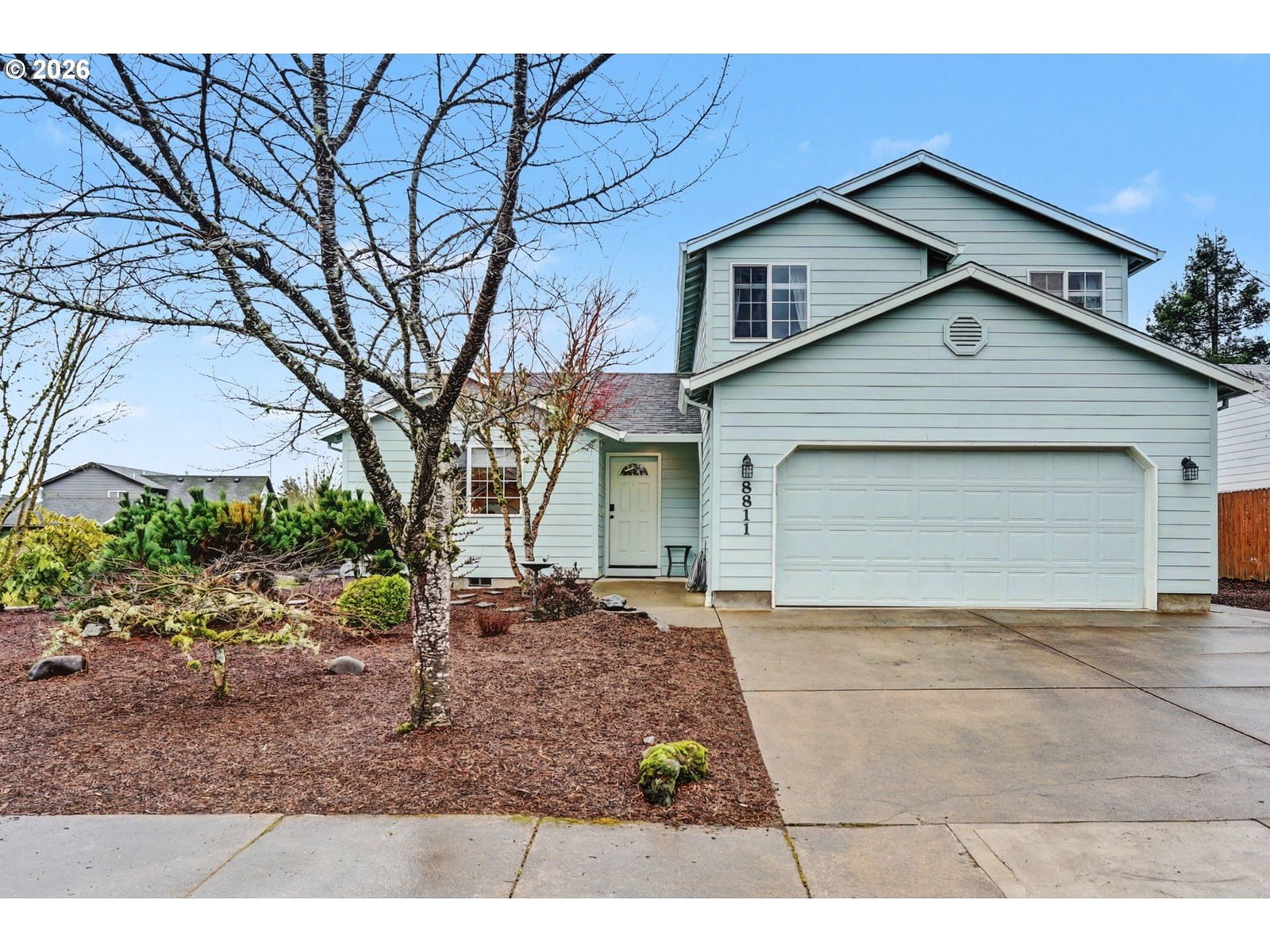 Listing photo 1 of 6