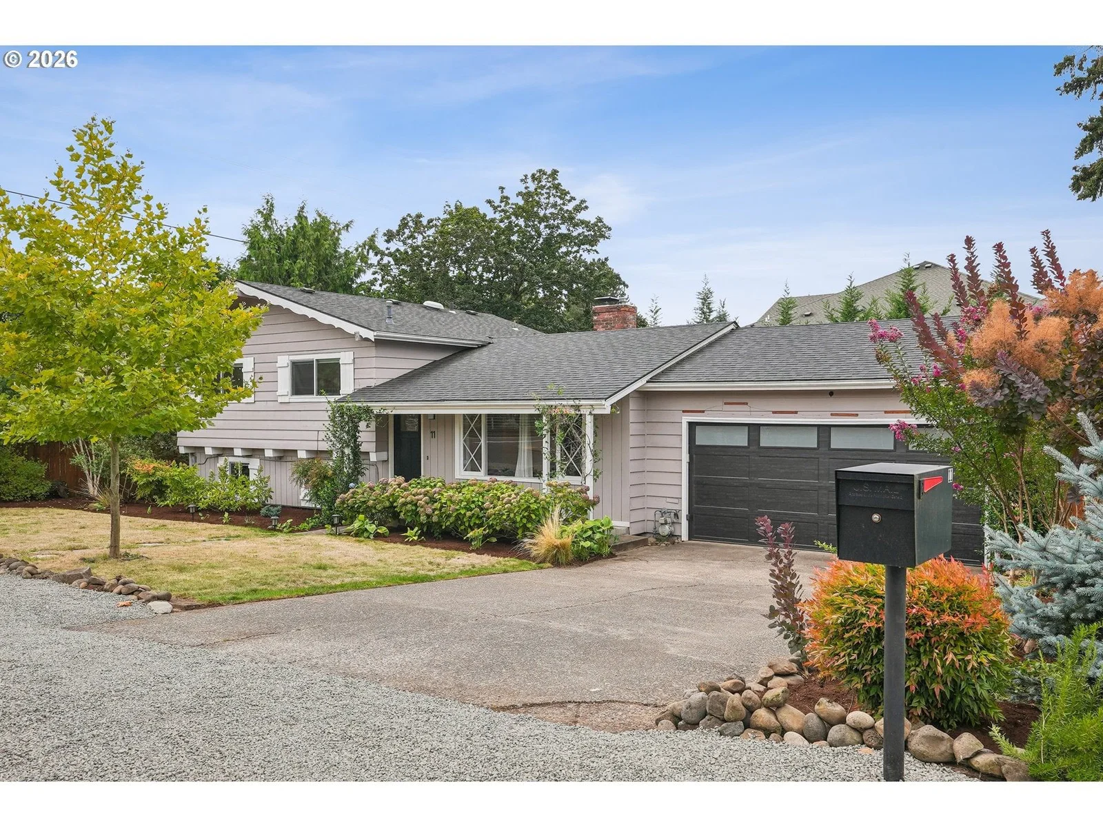 11 NE 136TH AVE
