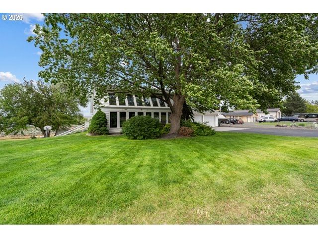 Primary listing photo, 81850 WILCOX LN, Umatilla, OR, 97882
