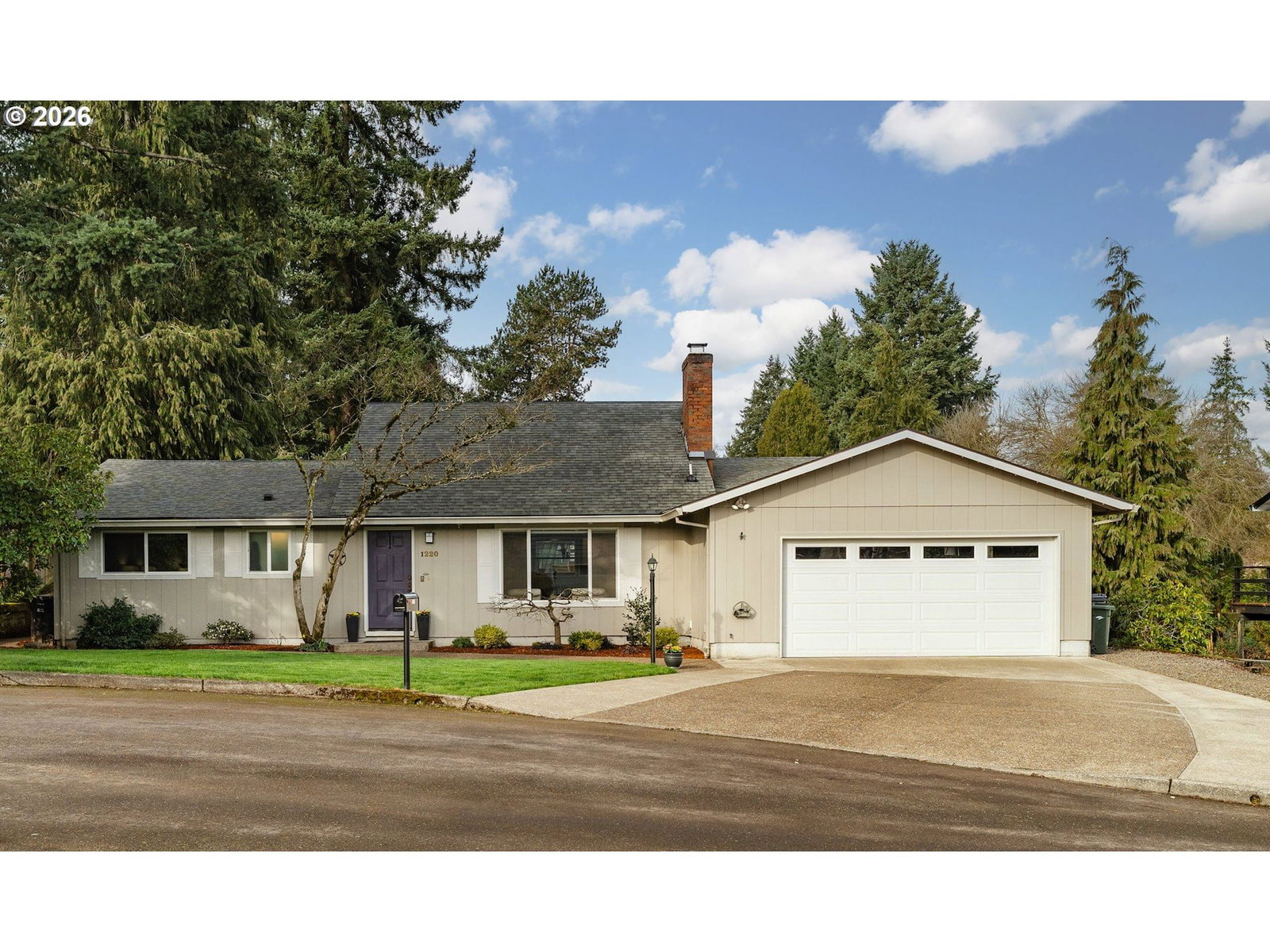 Primary listing photo, 1220 FARRVIEW CT, West Linn, OR, 97068