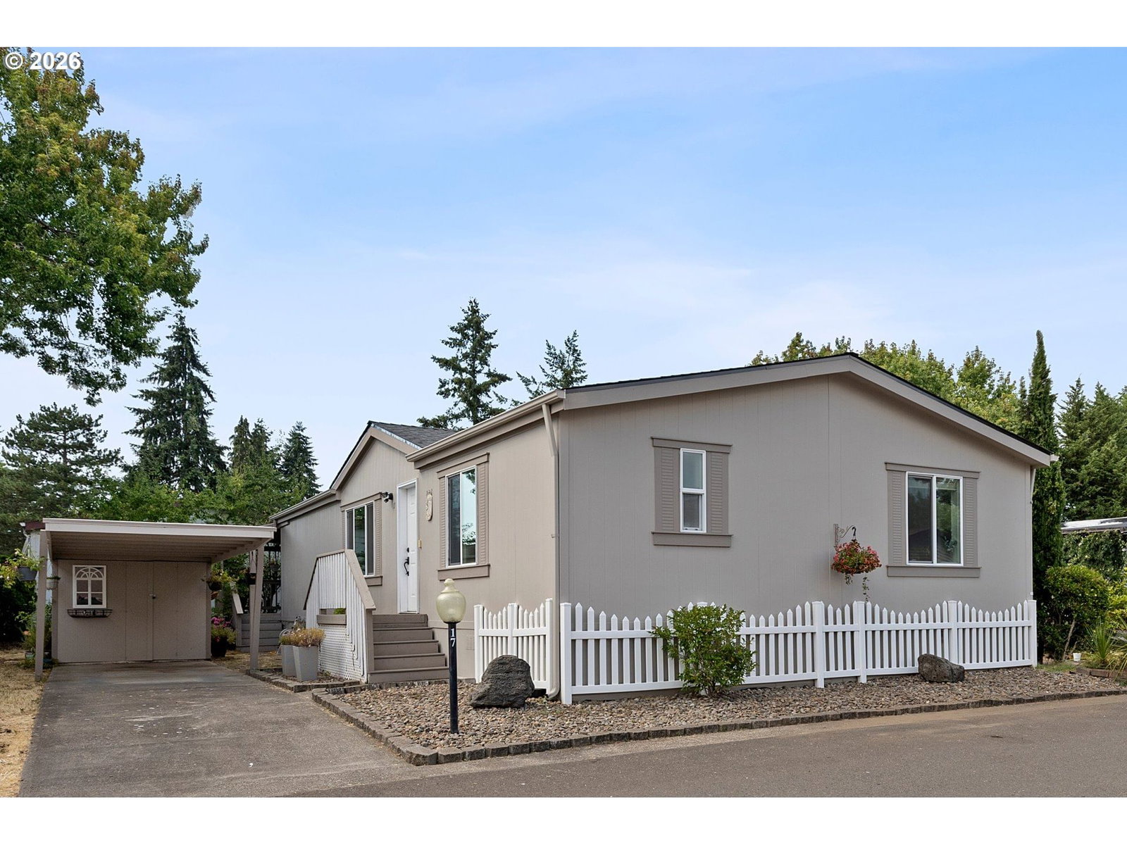 Primary listing photo, 1503 N HAYDEN ISLAND DR #17, Portland, OR, 97217