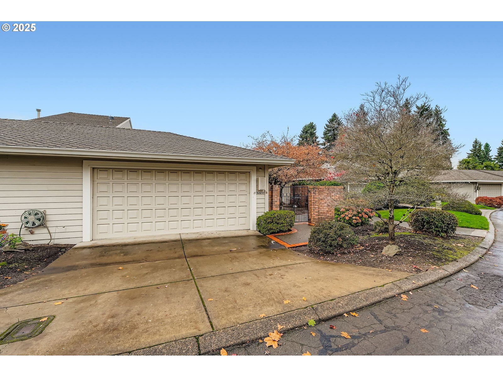 Primary listing photo, 32655 SW LAKE POINT CT, Wilsonville, OR, 97070
