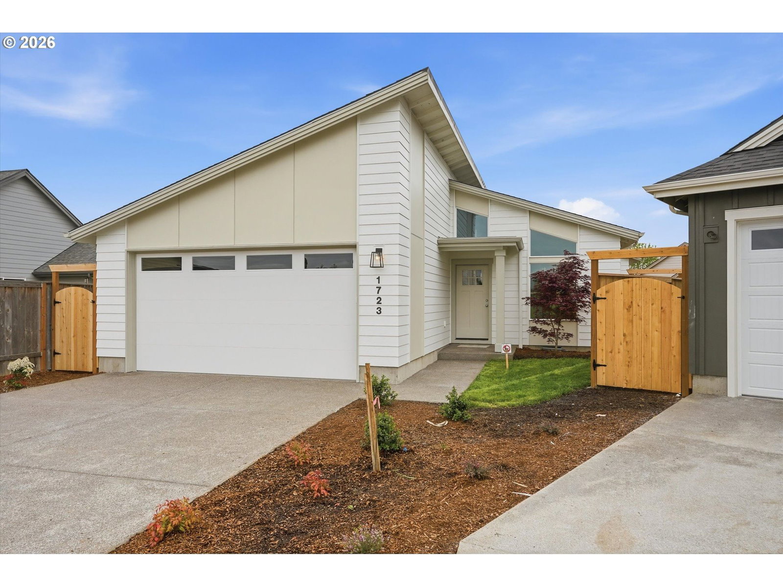 Primary listing photo, 1723 SE Hankel ST, Dallas, OR, 97338