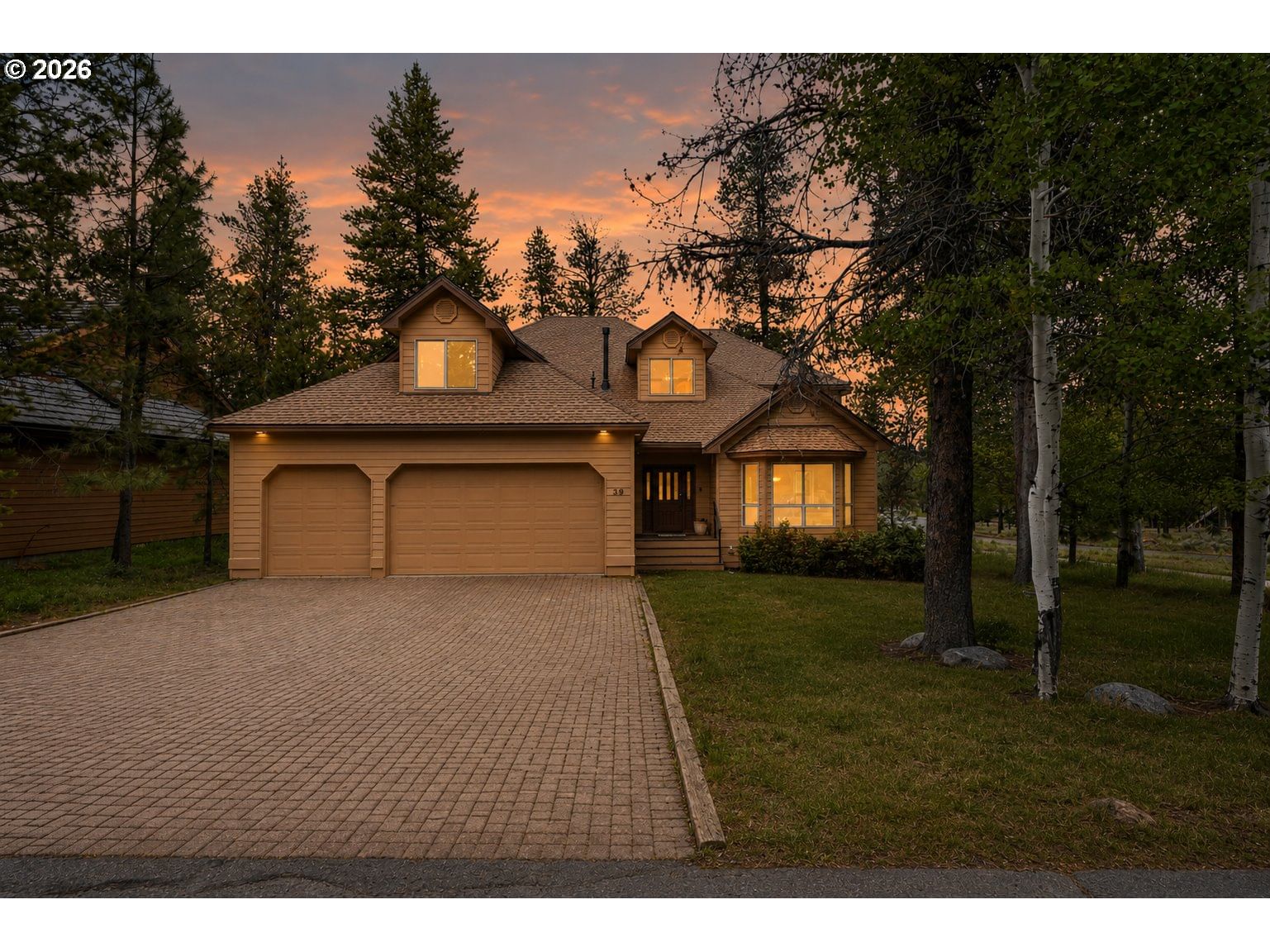 Primary listing photo, 18004 TAN OAK LN, Bend, OR, 97707