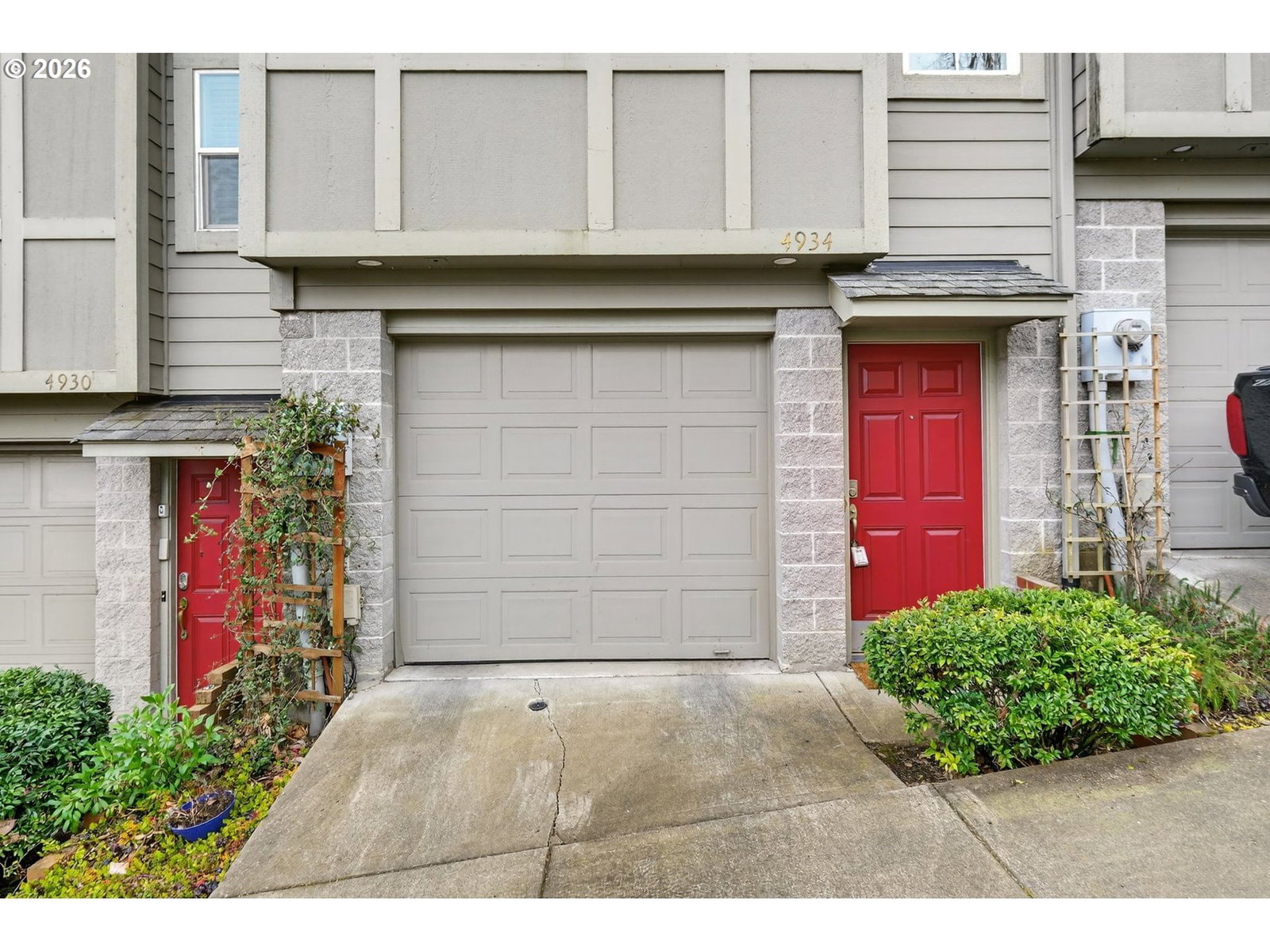 Primary listing photo, 4934 SW 1ST AVE, Portland, OR, 97239