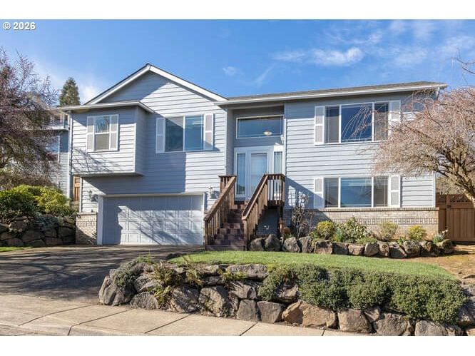 Primary listing photo, 1038 ARROWHEAD PL, Dundee, OR, 97115