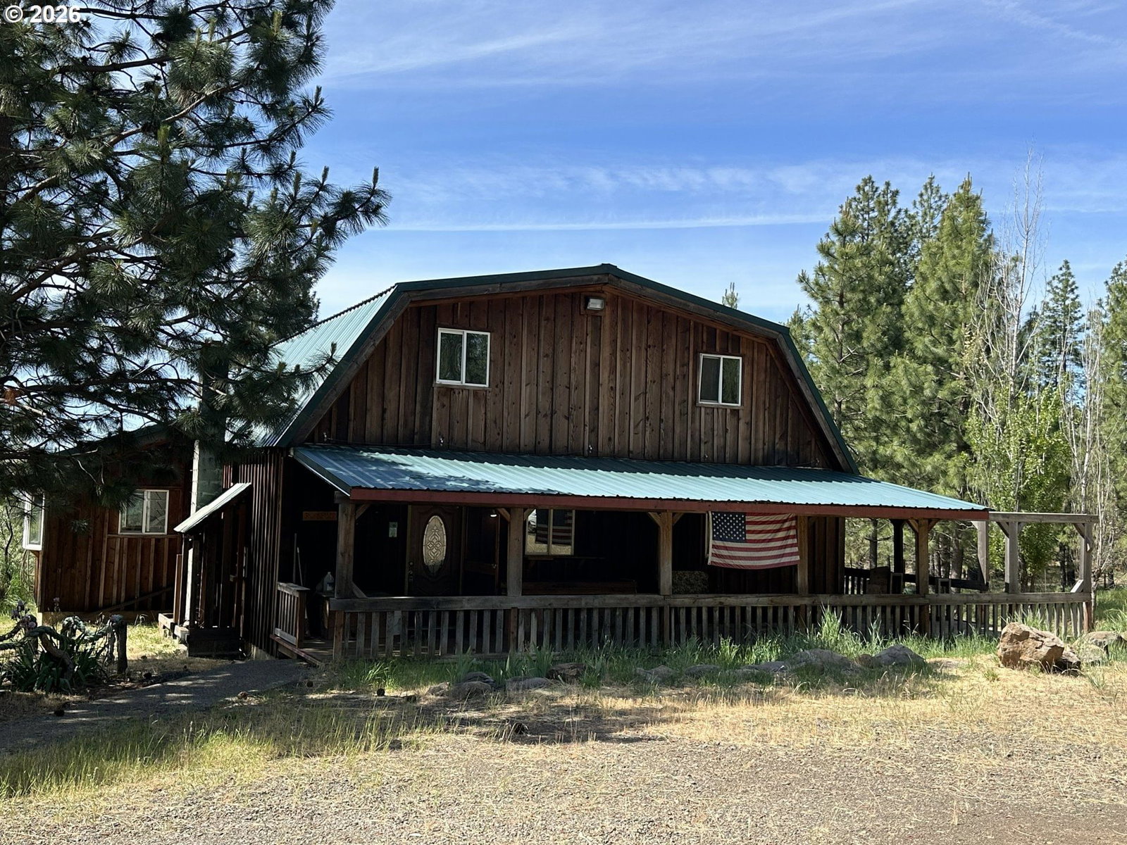 Listing photo 1 of 6