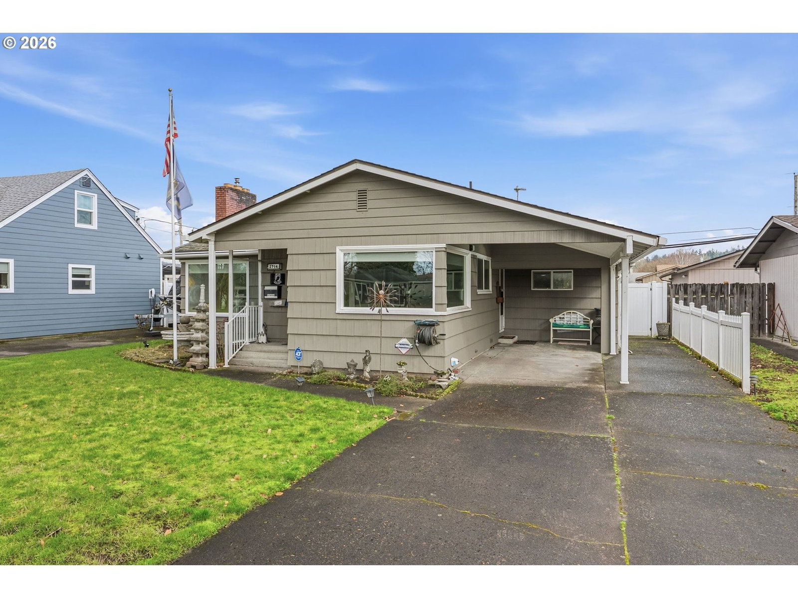 Primary listing photo, 2714 LOUISIANA ST, Longview, WA, 98632