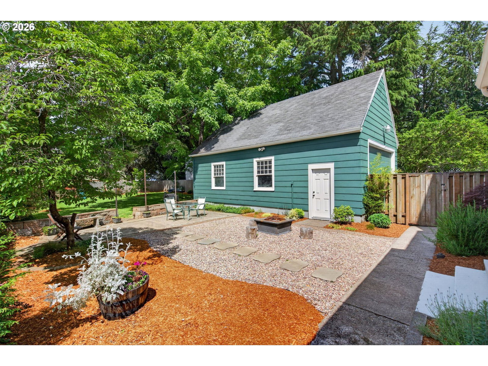 Listing photo 4 of 43, 2241 SE 92ND AVE, Portland, OR, 97216