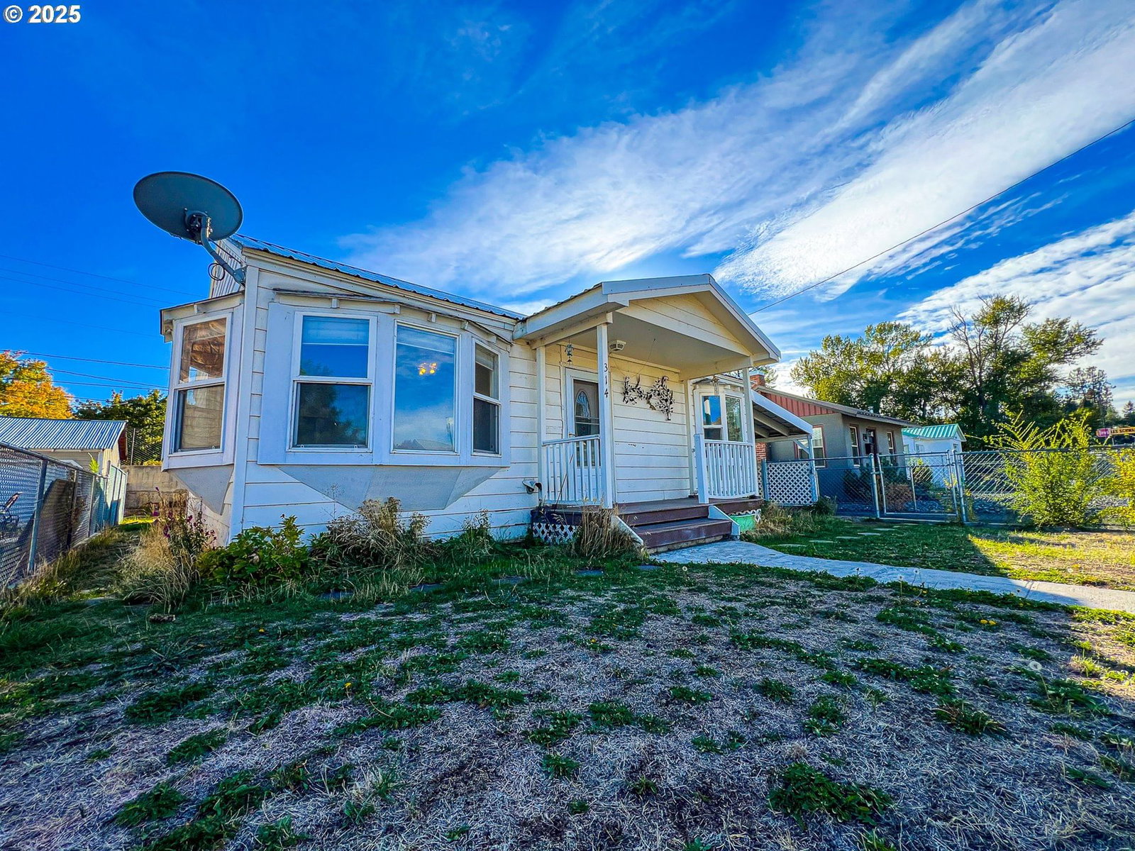 Primary listing photo, 314 NW 3RD AVE, John Day, OR, 97845