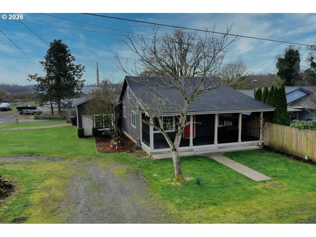 Primary listing photo, 1045 UMATILLA ST, St Helens, OR, 97051