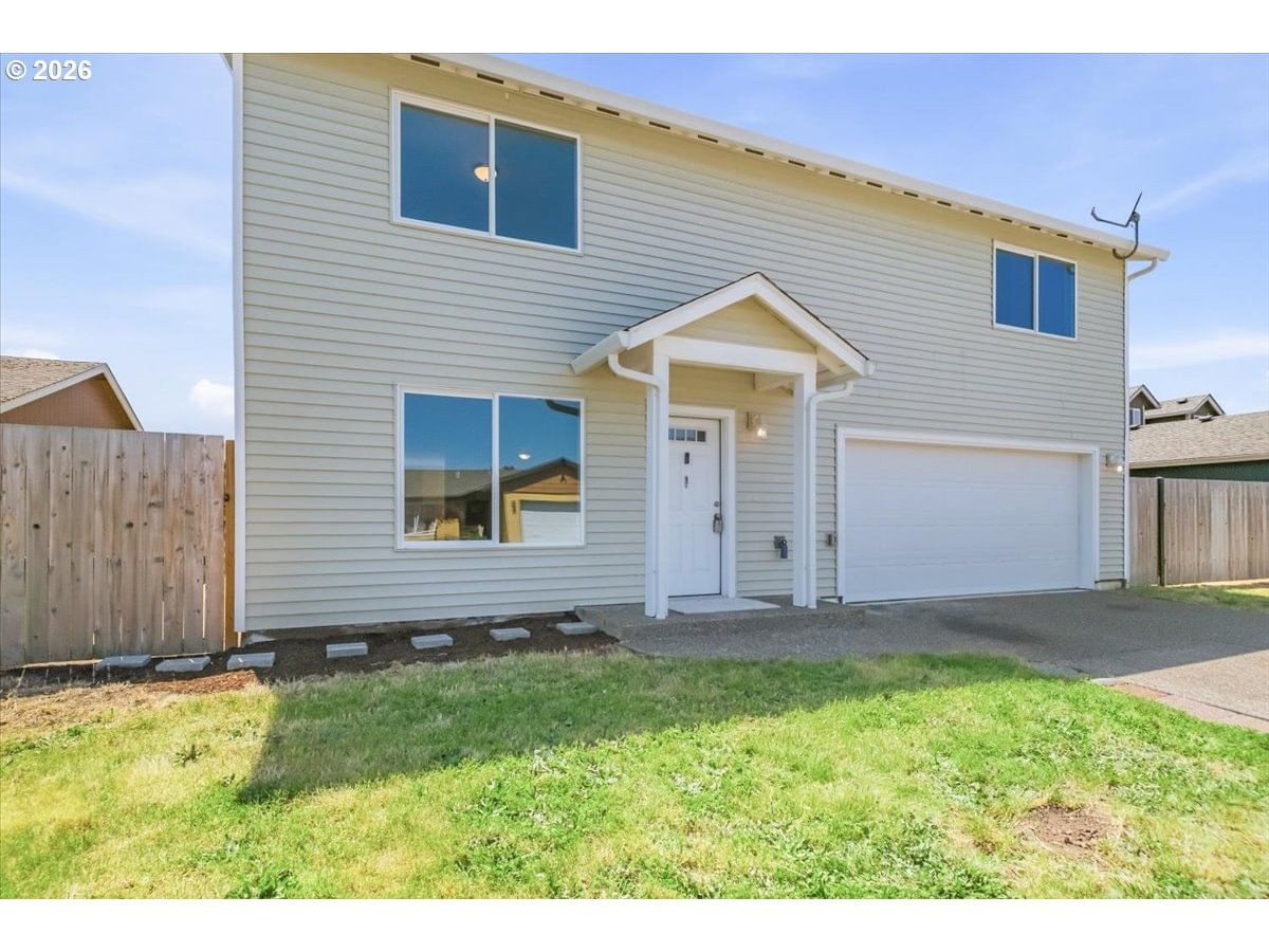 Primary listing photo, 230 E FIR DR, Gervais, OR, 97026