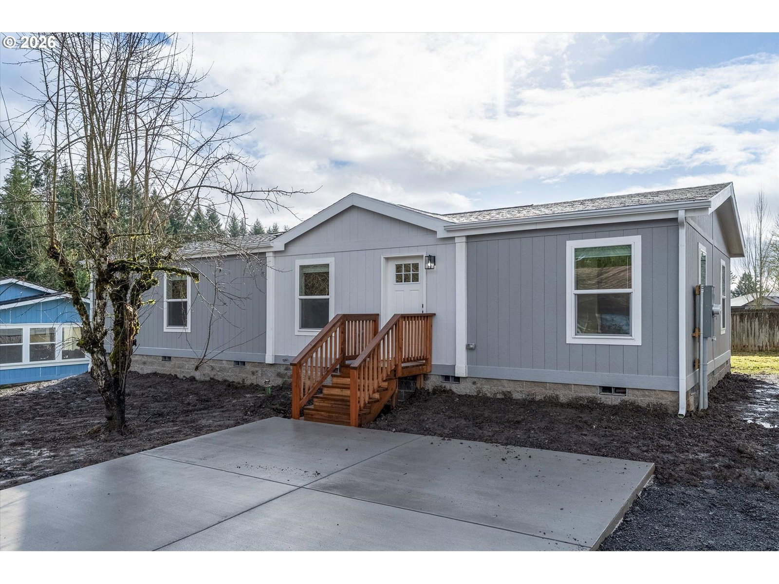 Primary listing photo, 601 1/2 HELTON ST, Castle Rock, WA, 98611