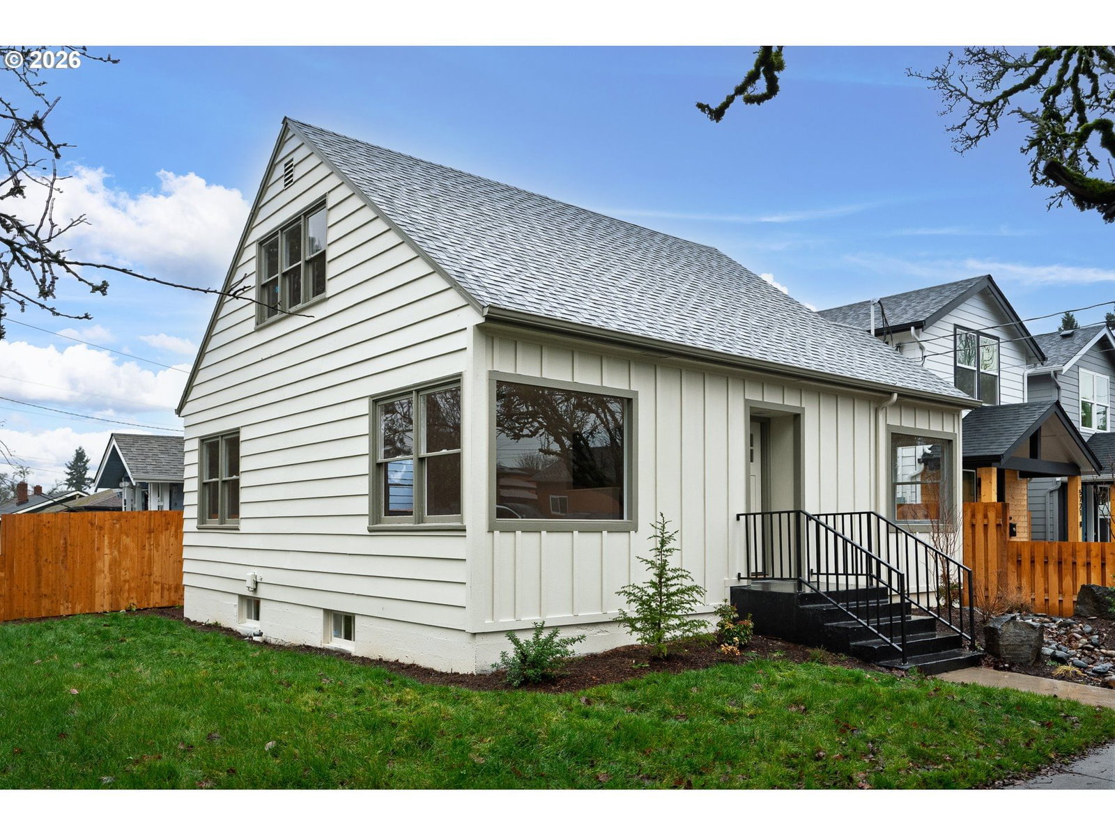 Primary listing photo, 5721 N WILLIS BLVD, Portland, OR, 97203