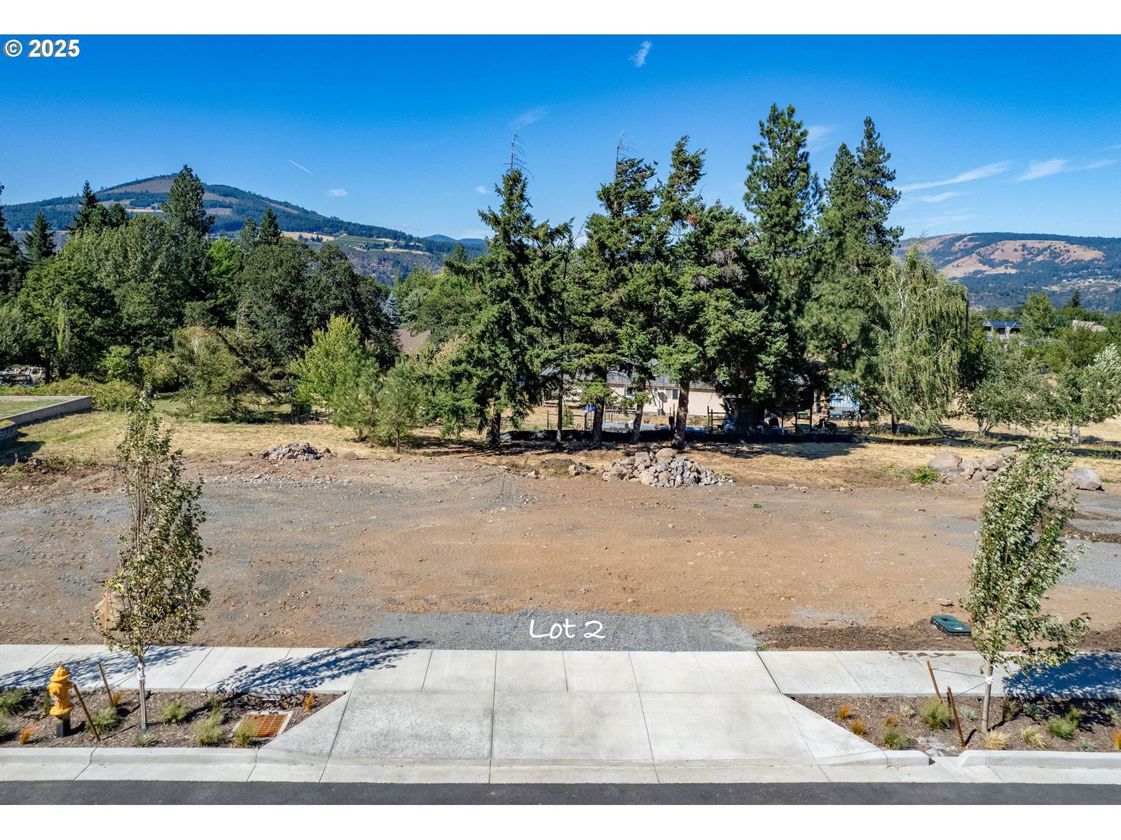 Listing photo 1 of 1