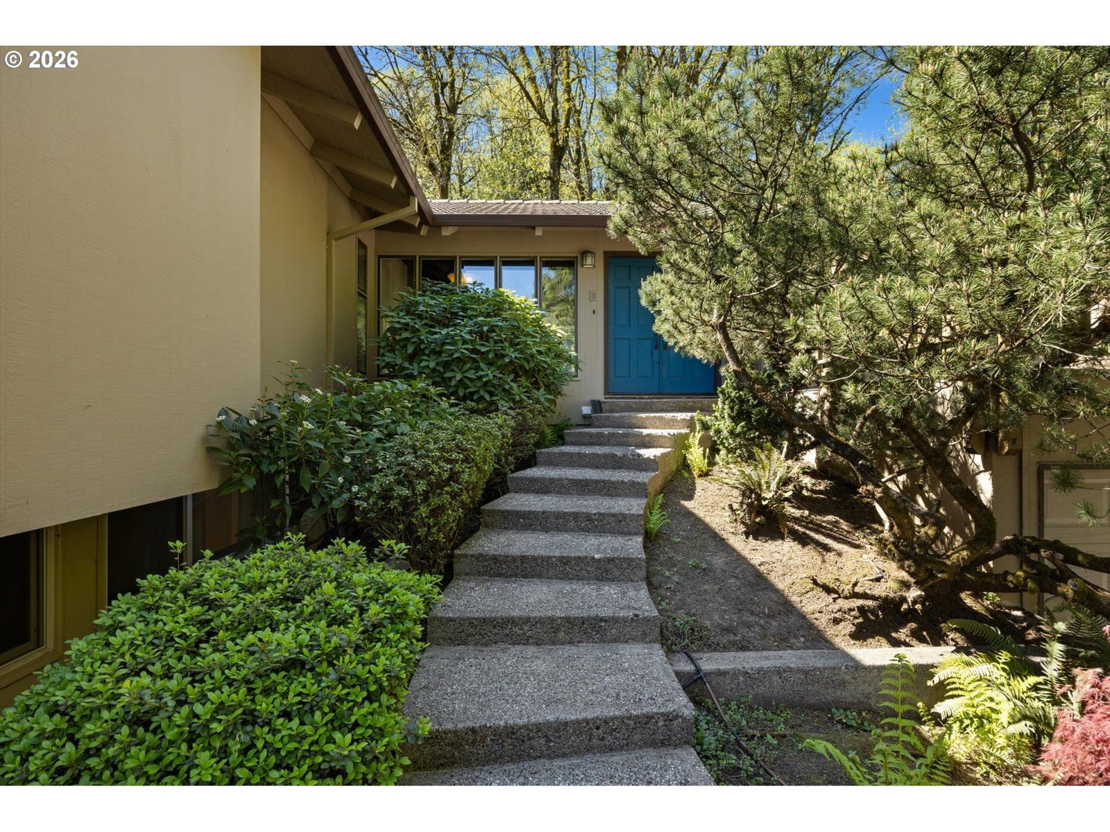 Primary listing photo, 560 MILBURN CT, Lake Oswego, OR, 97034