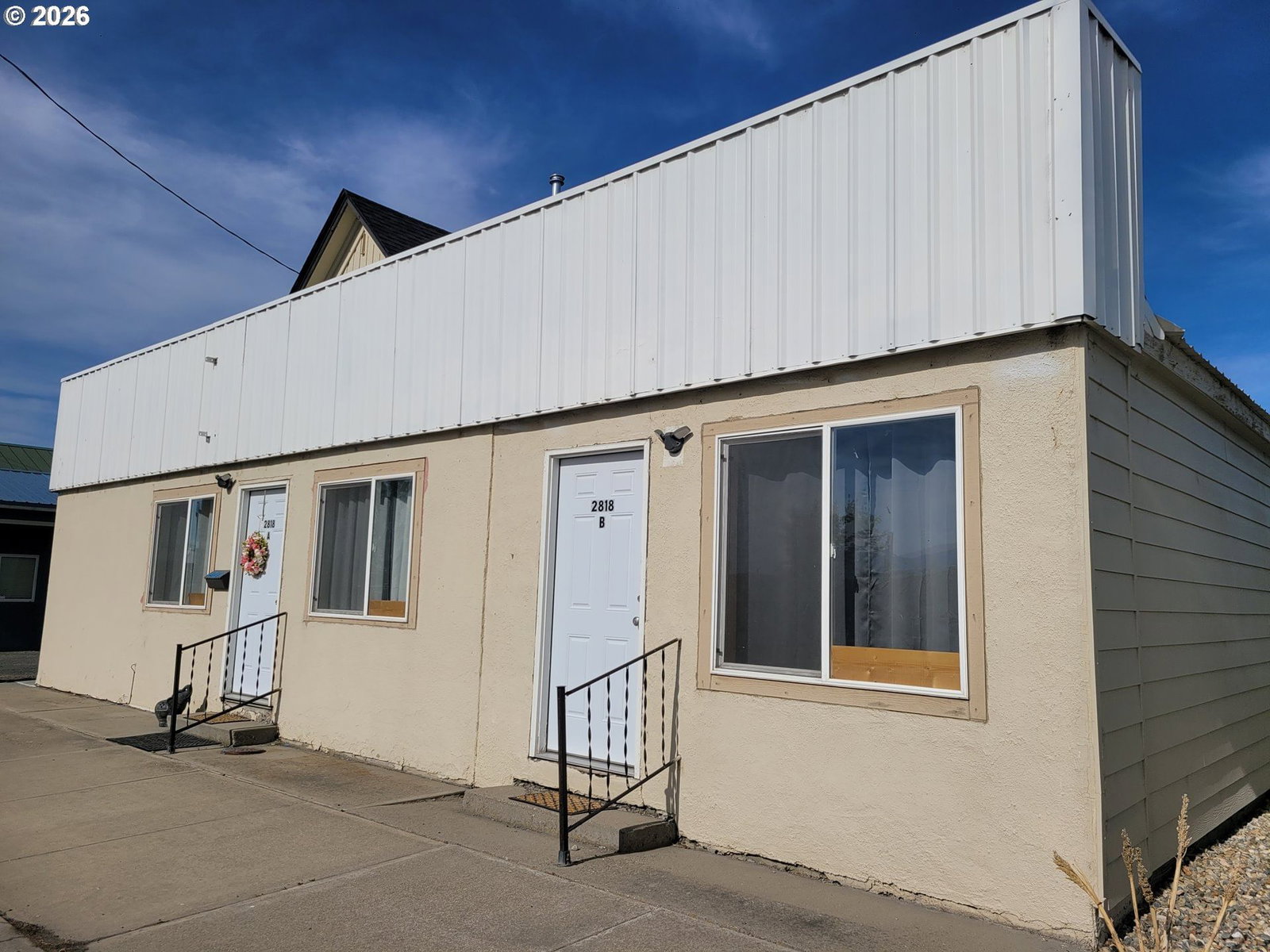 Listing photo 1 of 6