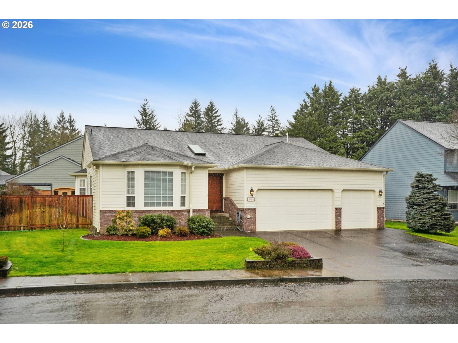 Primary listing photo, 3705 SE 184TH CT, Vancouver, WA, 98683