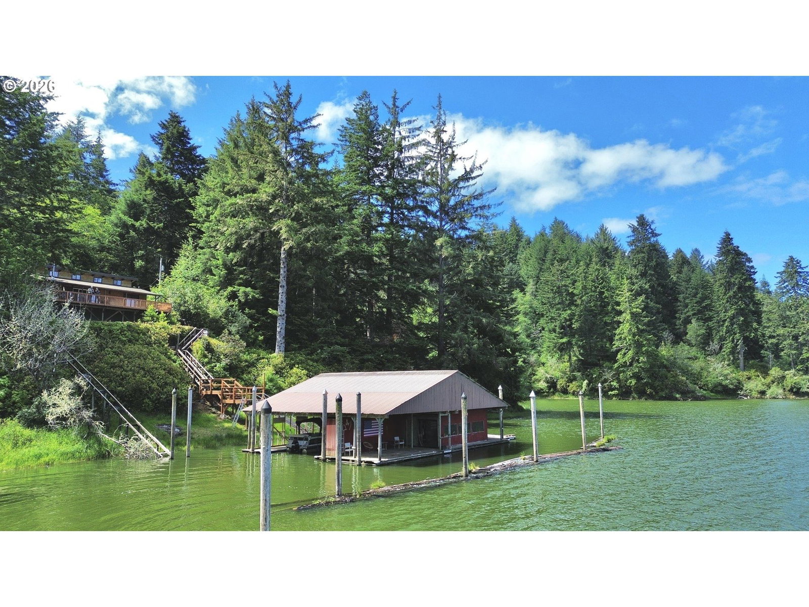 Listing photo 1 of 6
