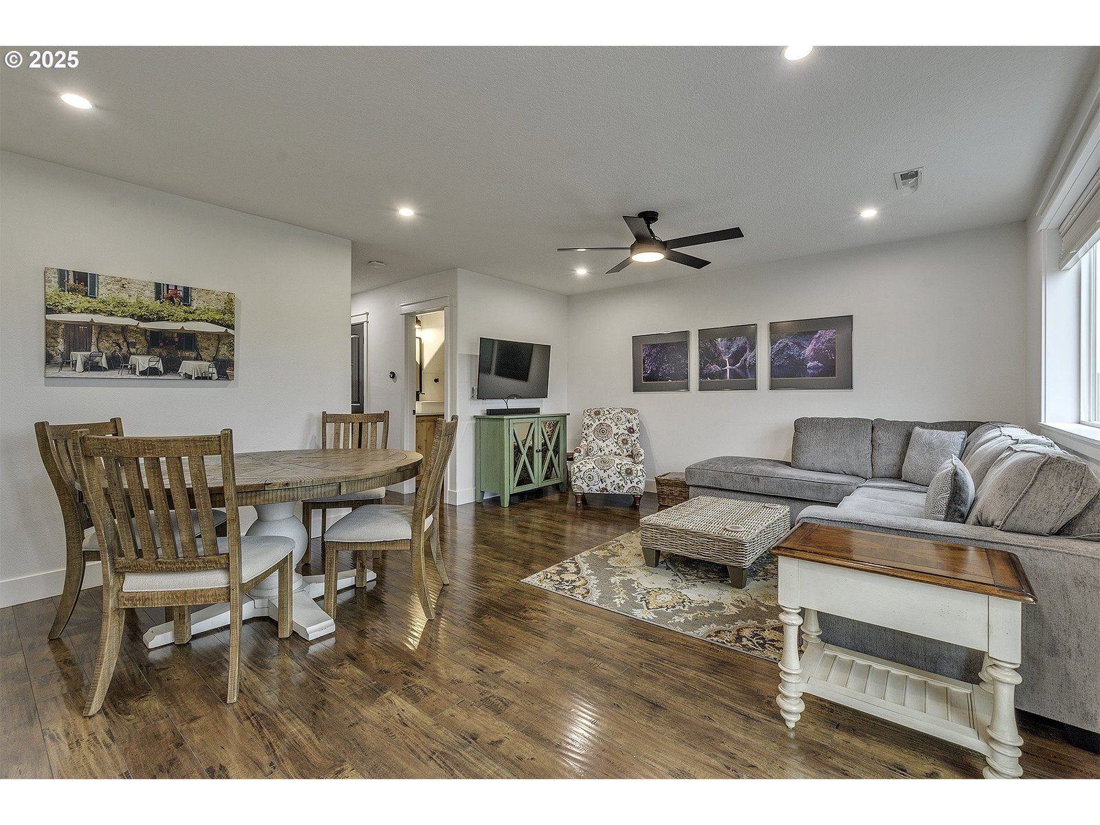 Listing photo 5 of 23, 1028 E 16TH ST, Lafayette, OR, 97127