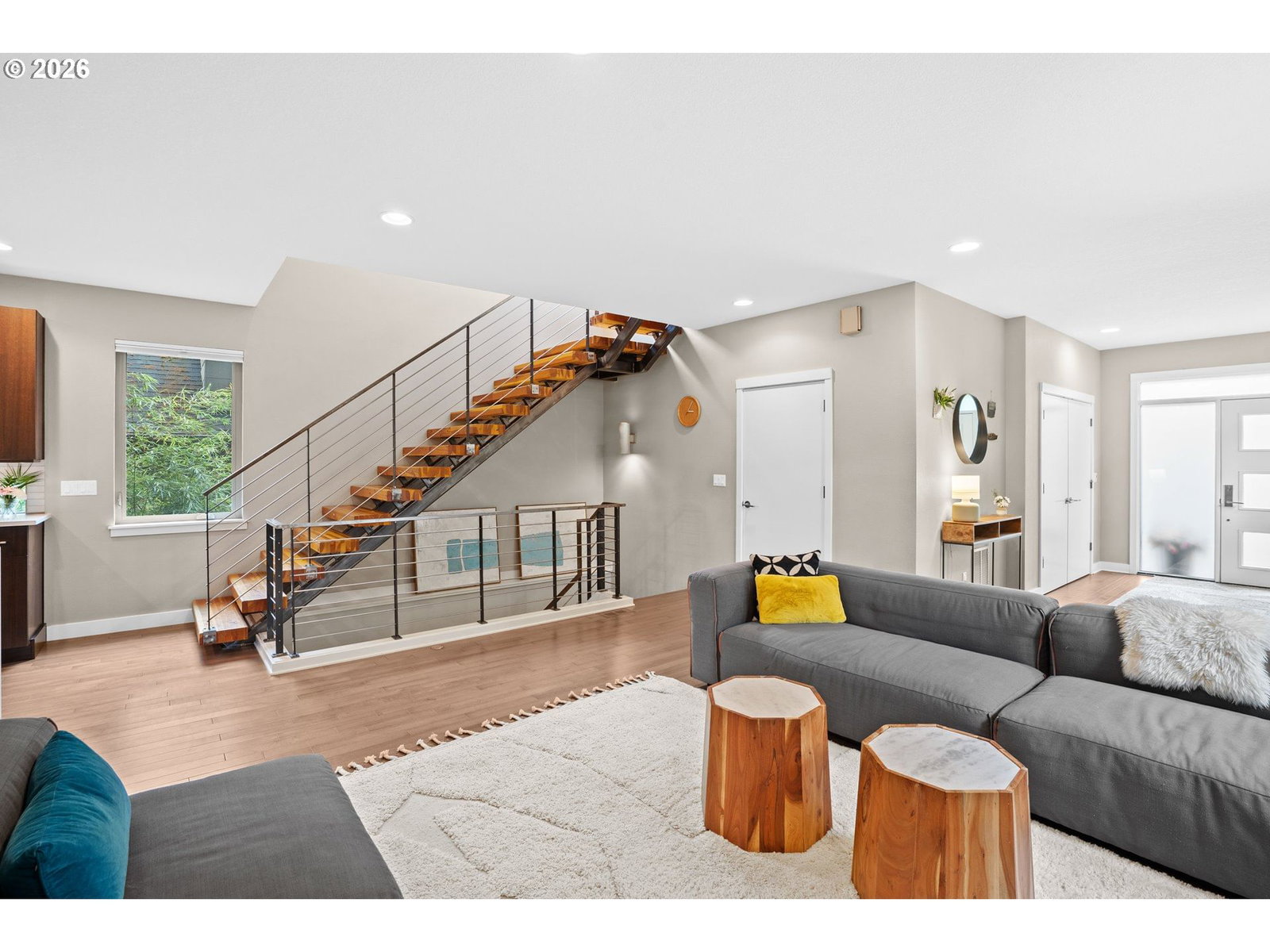 Listing photo 5 of 44, 2510 SE SHERMAN ST, Portland, OR, 97214
