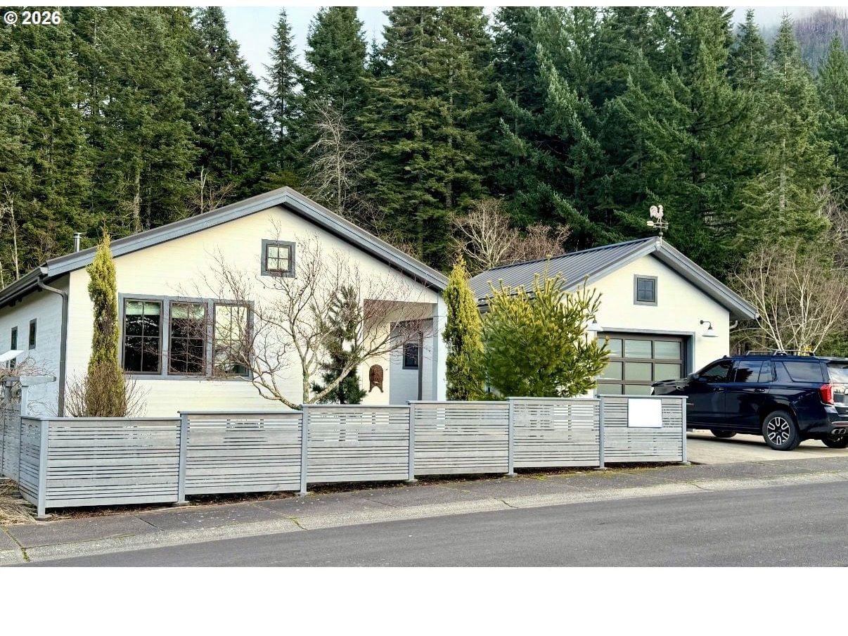 Primary listing photo, 922 SW SPELLING PL, Cascade Locks, OR, 97014