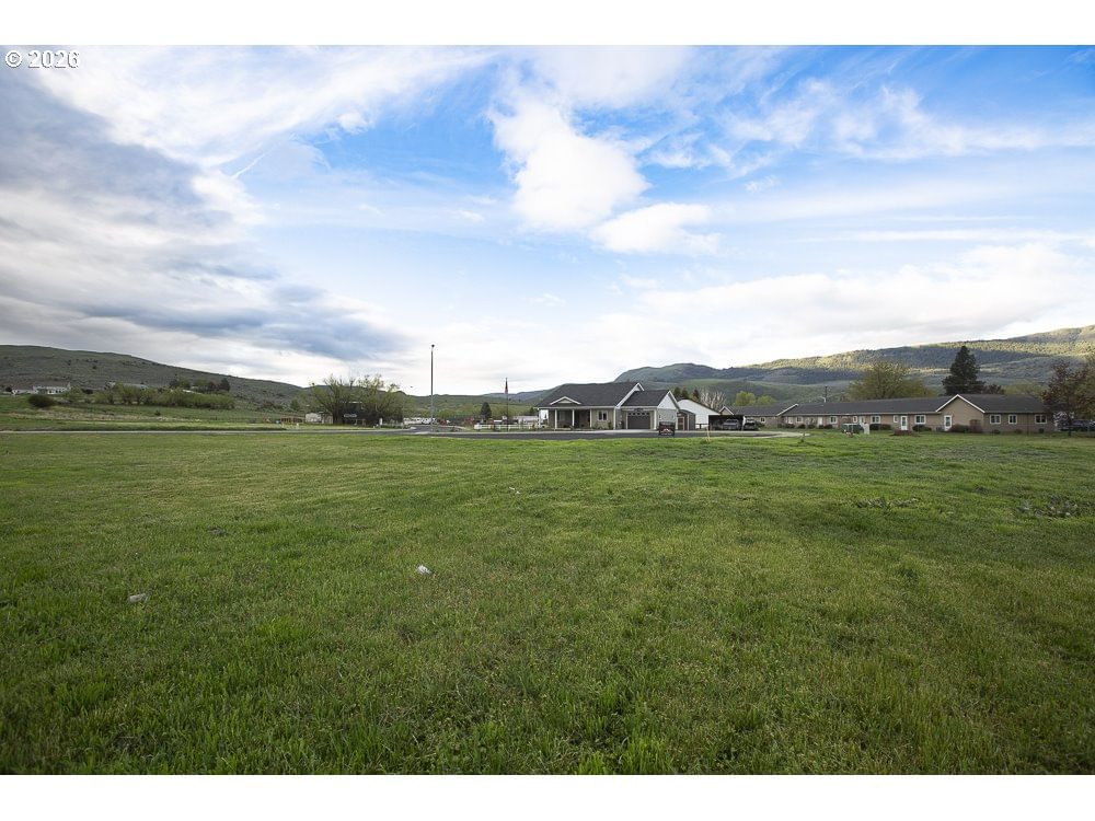 Primary listing photo, Seclusion Dr, Union, OR, 97883