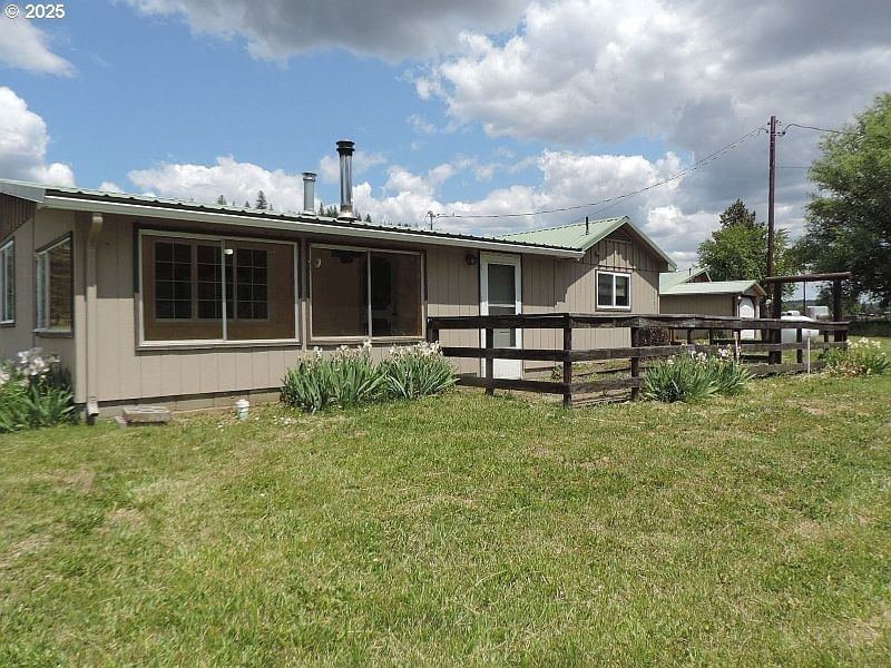 Primary listing photo, 1525 HIGHWAY 97, Goldendale, WA, 98620