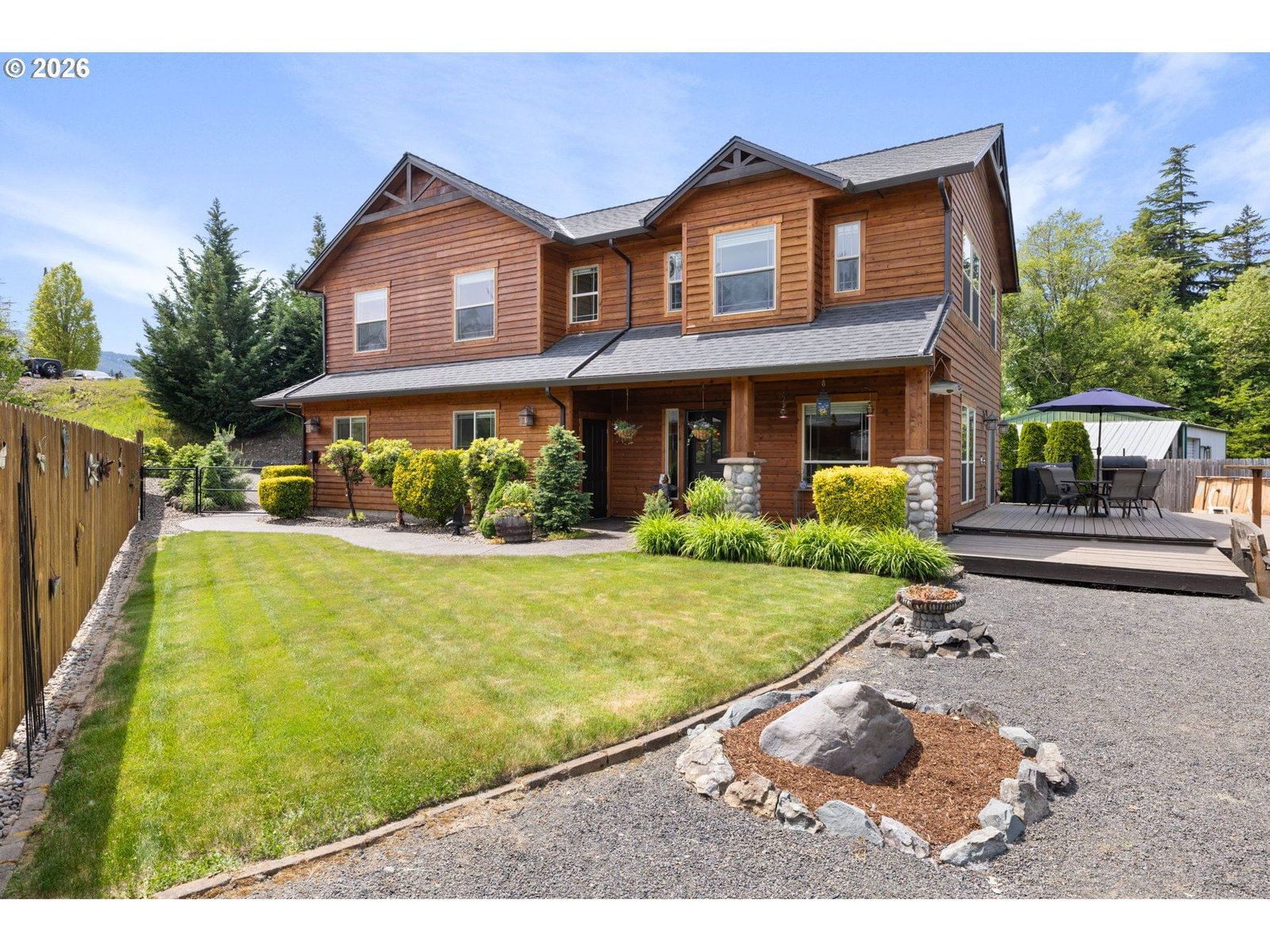 Primary listing photo, 210 SE WHITTEN RD, Mill City, OR, 97360
