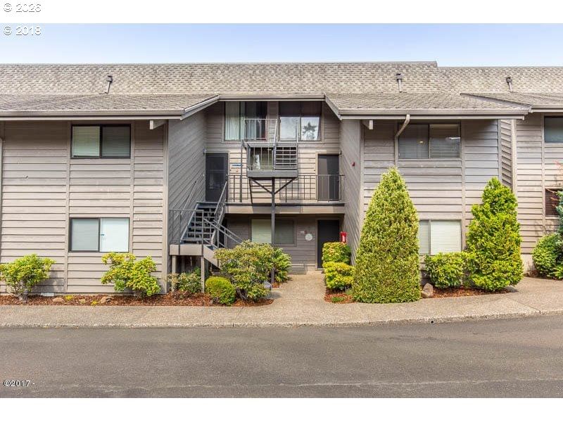 Primary listing photo, 3500 NE WEST DEVILS LAKE RD #15, Lincoln City, OR, 97367