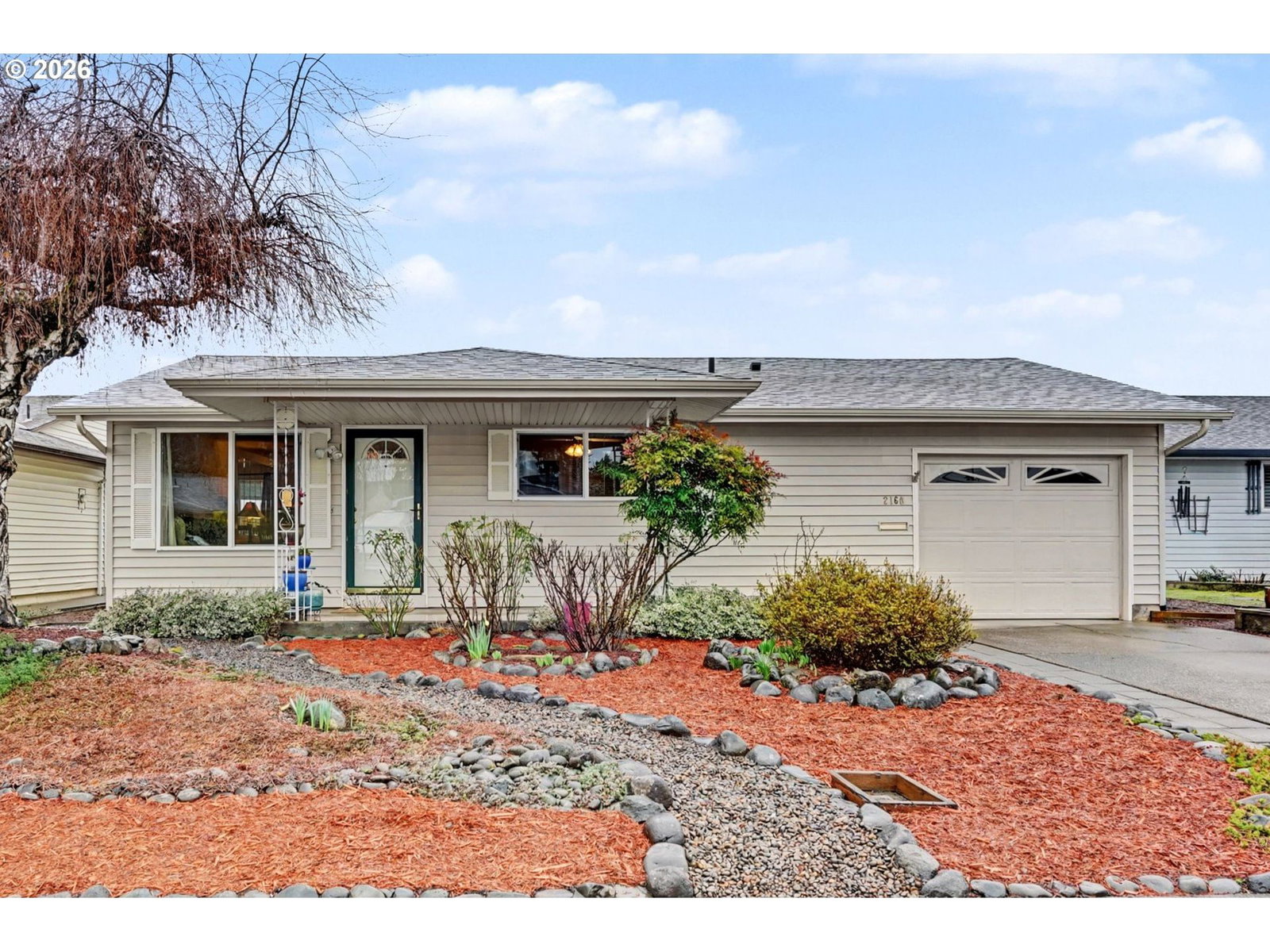 Primary listing photo, 2160 SANTIAM DR, Woodburn, OR, 97071