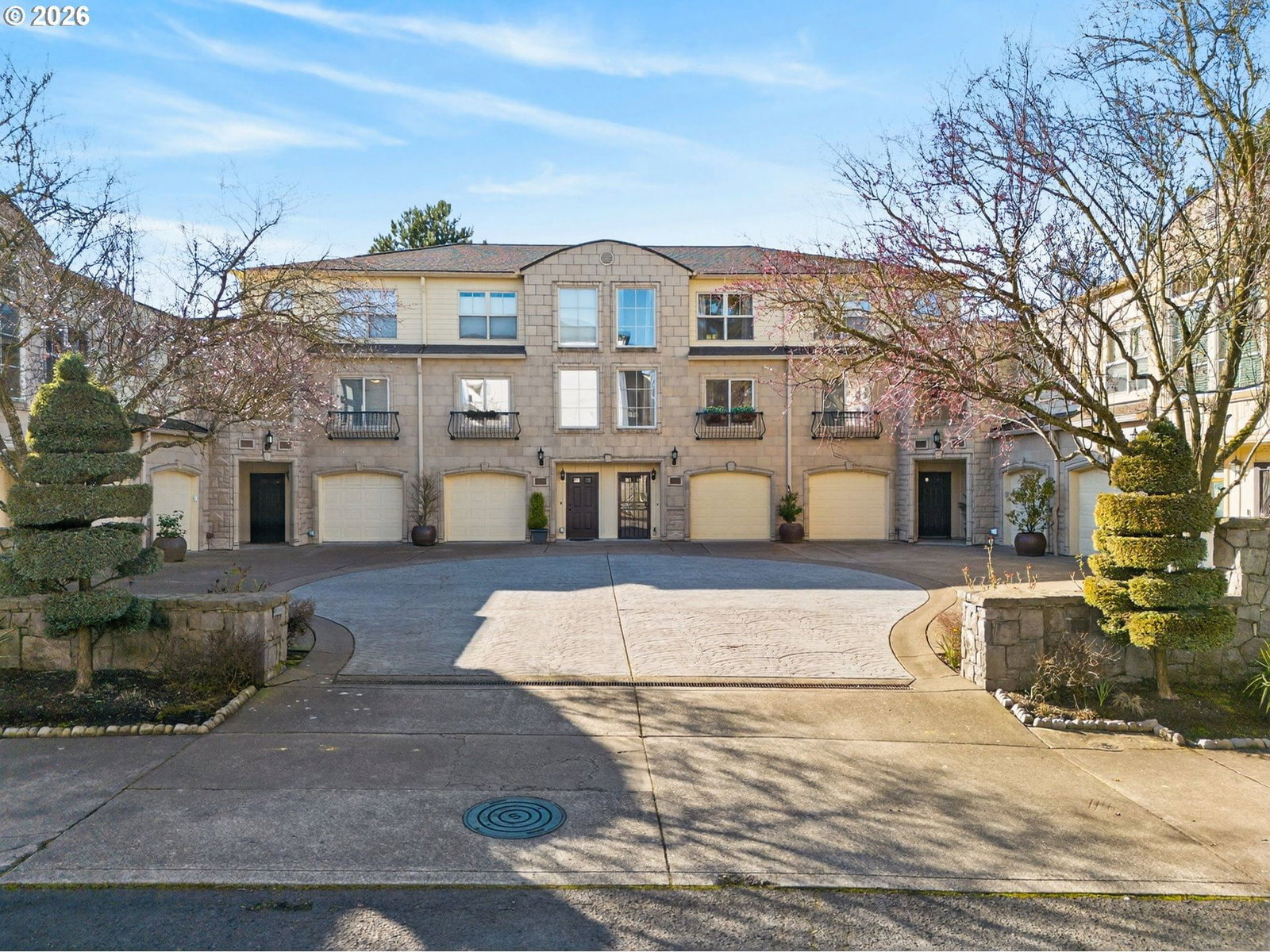 Primary listing photo, 18720 SW BOONES FERRY RD, Tualatin, OR, 97062