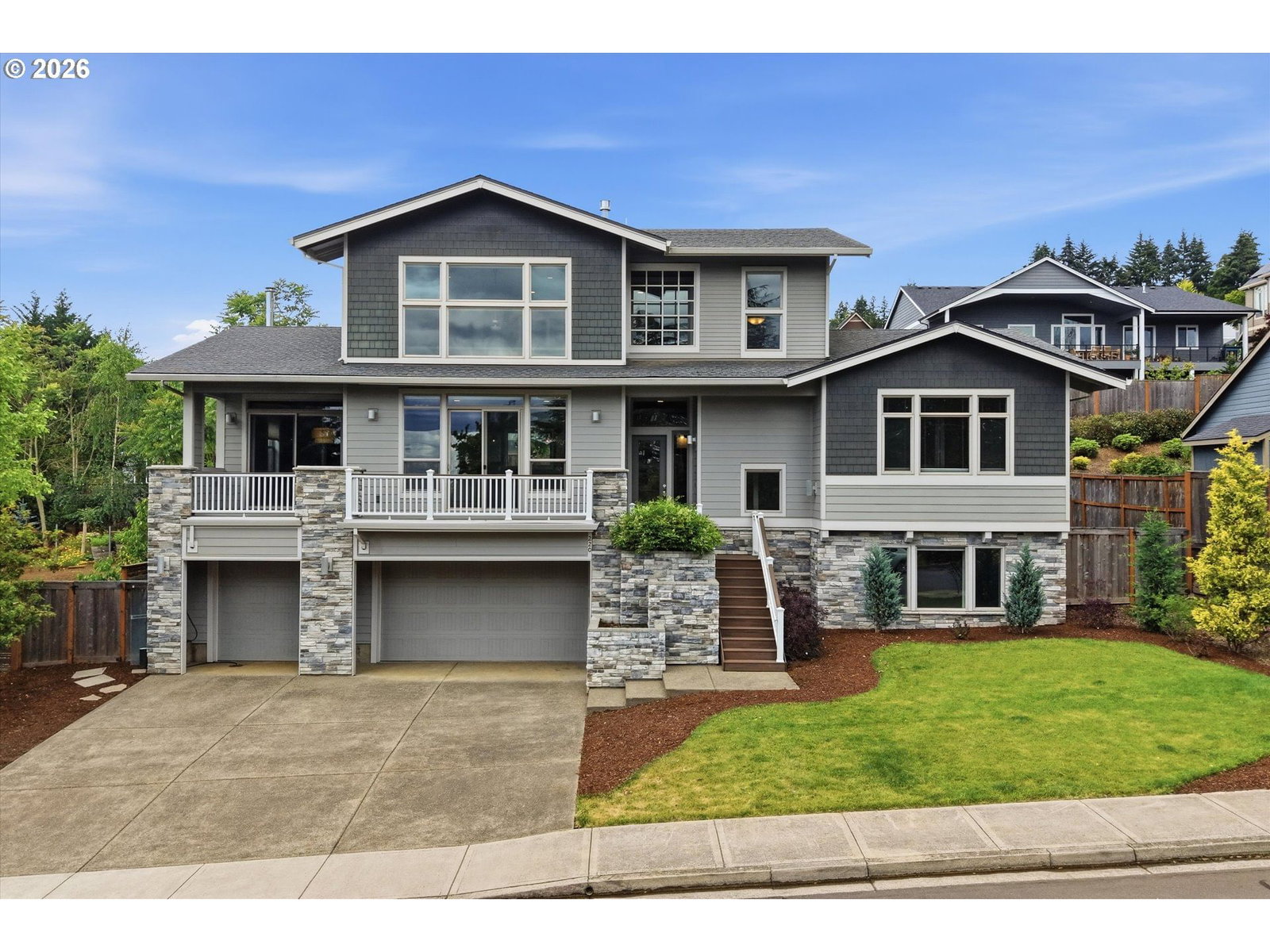 Listing photo 1 of 6