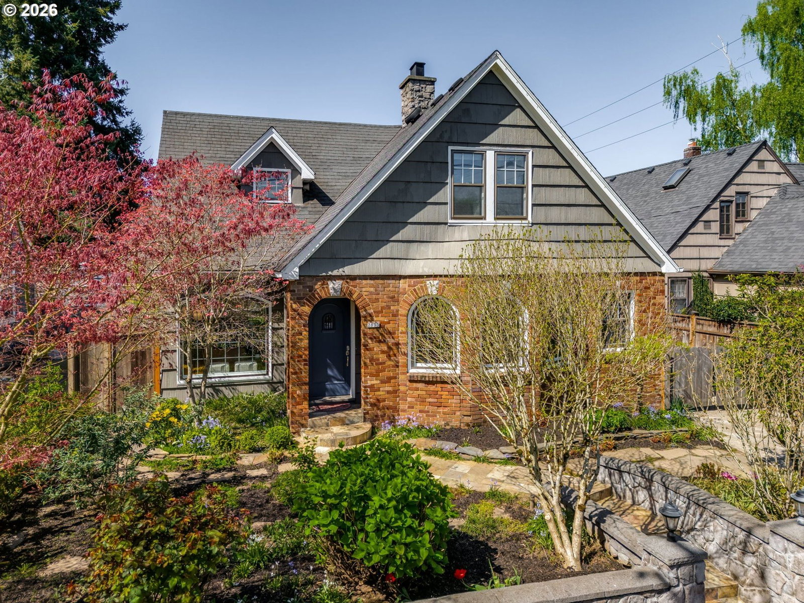 Primary listing photo, 2833 NE 33RD AVE, Portland, OR, 97212