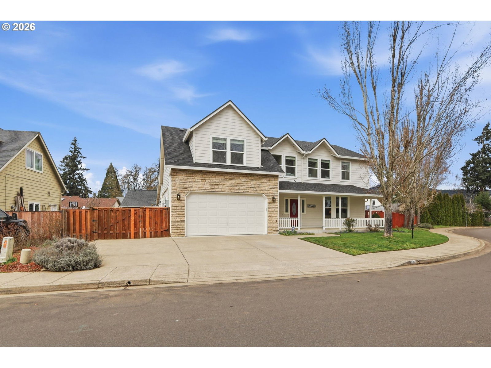 Primary listing photo, 520 ETHAN CT, Springfield, OR, 97477
