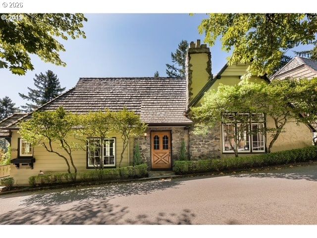 Primary listing photo, 2724 NW IMPERIAL TER, Portland, OR, 97210