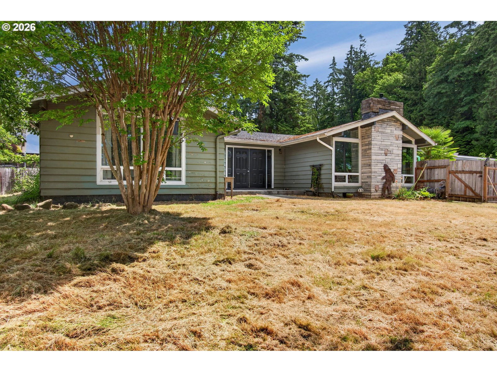 Listing photo 1 of 6