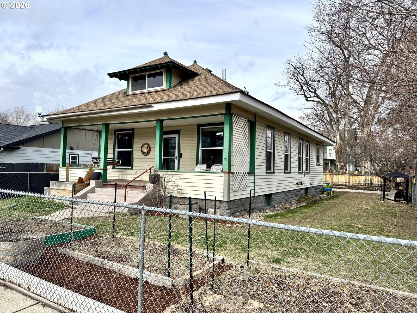 Primary listing photo, 1704 BROADWAY ST, Baker City, OR, 97814