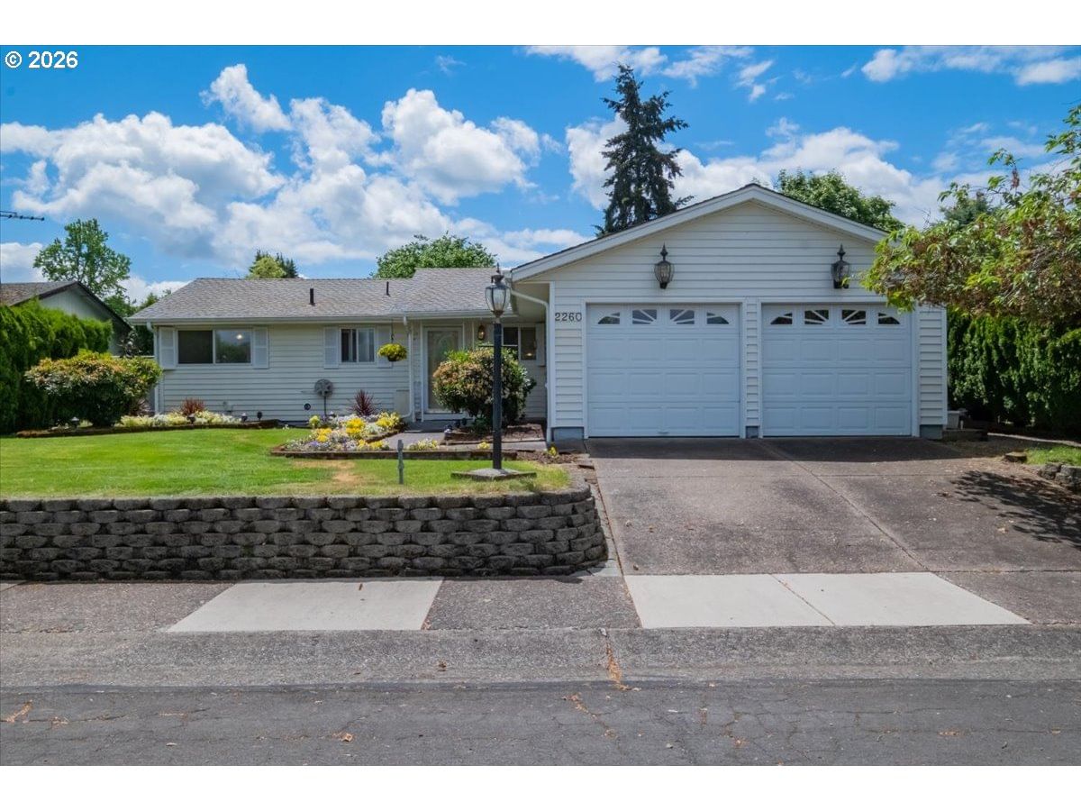 Primary listing photo, 2260 SE 22ND PL, Albany, OR, 97322