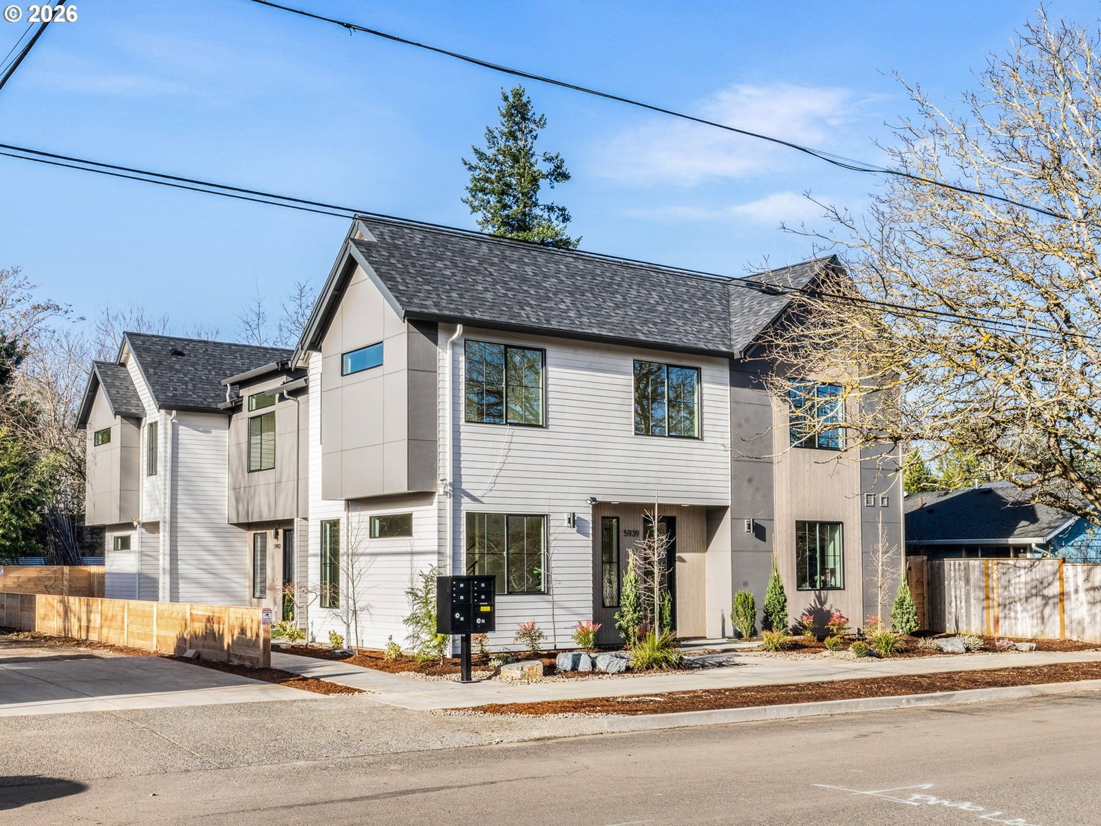 Primary listing photo, 5943 SE 60th AVE, Portland, OR, 97206