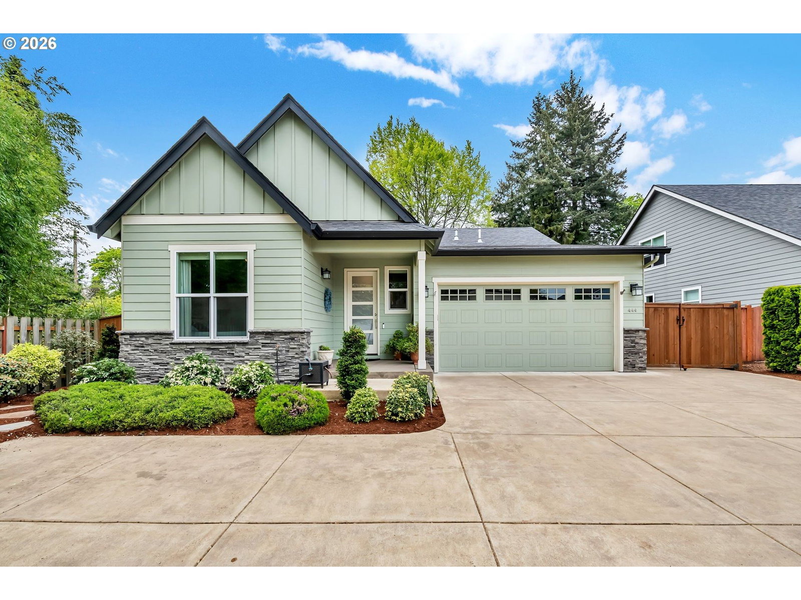 Primary listing photo, 444 EMILY LN, Eugene, OR, 97404