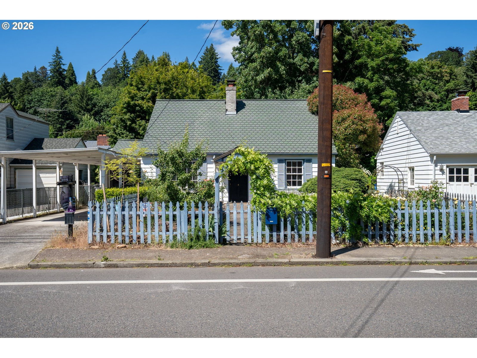3716 E EVERGREEN BLVD