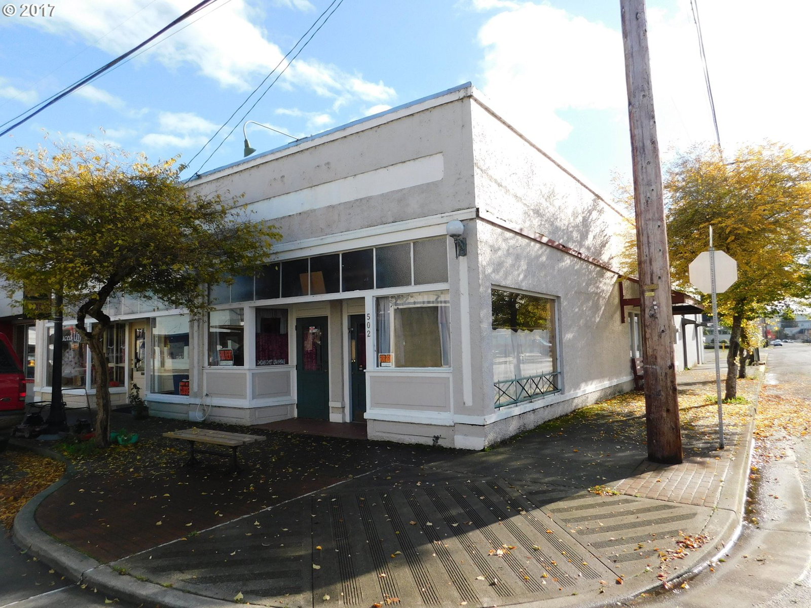 Listing photo 1 of 1